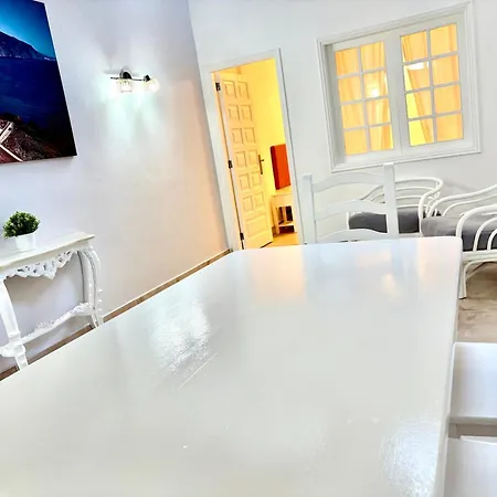 Apartment Modern In Cristianos Los Cristianos (Tenerife)