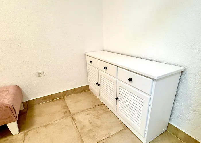 Modern In Cristianos